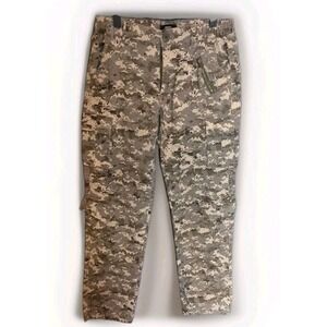 Ochenta Women's Camo Cargo Pants Size 6 Multi Pocket Straight Leg NWT